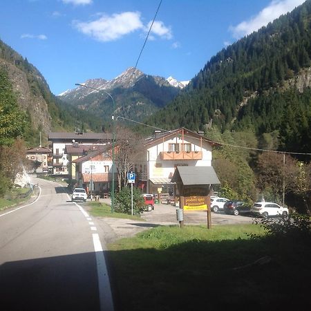 Affittacamere Valle Dorizzo Di Scavoni Paolo Val Dorizzo Dış mekan fotoğraf